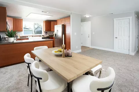 Dining - 1135 Dawson Dr, Dixon, CA 95620 photo 3 of 3