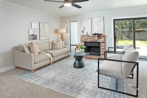 Living - 1135 Dawson Dr, Dixon, CA 95620 photo 3 of 4