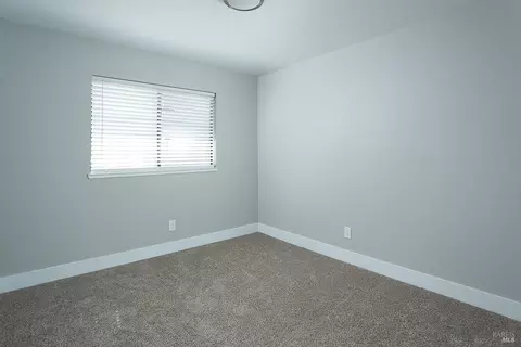 Bedroom - 1135 Dawson Dr, Dixon, CA 95620 photo 4 of 6