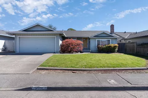 1532 Sunview Ct, Santa Rosa, CA 95401