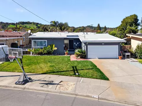 635 S Minahen St, Napa, CA 94559