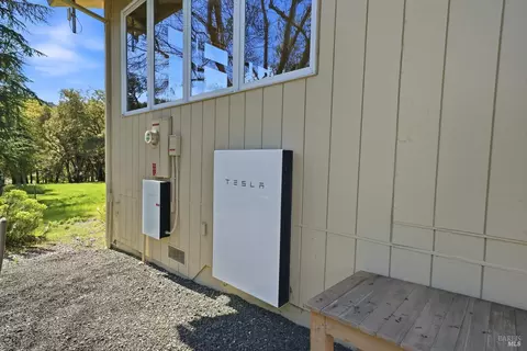 Exterior - 5809 Sharp Rd, Calistoga, CA 94515 photo 2 of 2