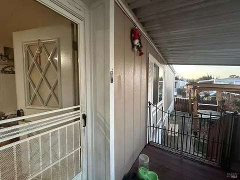 121 Century Ct, Fairfield, CA 94533 photo 21
