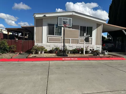 121 Century Ct, Fairfield, CA 94533 photo 22