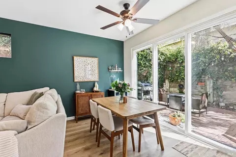 Dining - 1193 Brighton View Cir, Petaluma, CA 94952 photo 1 of 1