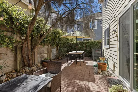 Exterior - 1193 Brighton View Cir, Petaluma, CA 94952 photo 7 of 11