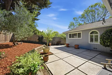Exterior - 4320 Roblar Rd, Petaluma, CA 94952 photo 12 of 24
