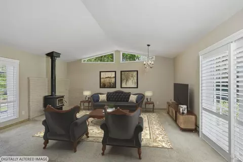 Living - 4320 Roblar Rd, Petaluma, CA 94952 photo 4 of 8