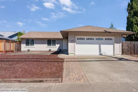 1555 W 3rd St, Santa Rosa, CA 95401