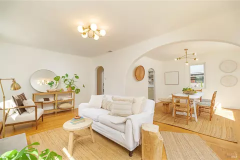 62 Dominga Ave, Fairfax, CA 94930