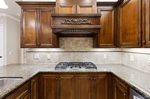 Kitchen - 1139 Symphony Way, Vallejo, CA 94591 photo 4 of 5