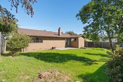 171 Chablis Way, Cloverdale, CA 95425 photo 7