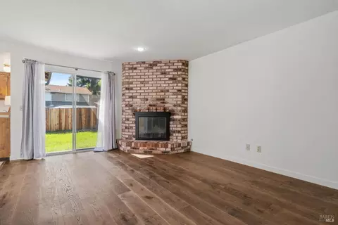 171 Chablis Way, Cloverdale, CA 95425 photo 2