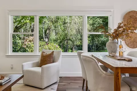 Dining - 14 Sylvan Ln, Ross, CA 94957 photo 7 of 8