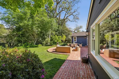 Exterior - 14 Sylvan Ln, Ross, CA 94957 photo 11 of 26