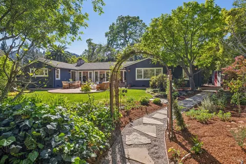 Exterior - 14 Sylvan Ln, Ross, CA 94957 photo 12 of 26