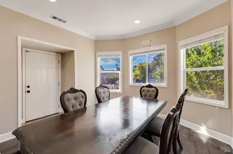 Dining - 1208 Florida St, Vallejo, CA 94590 photo 3 of 3