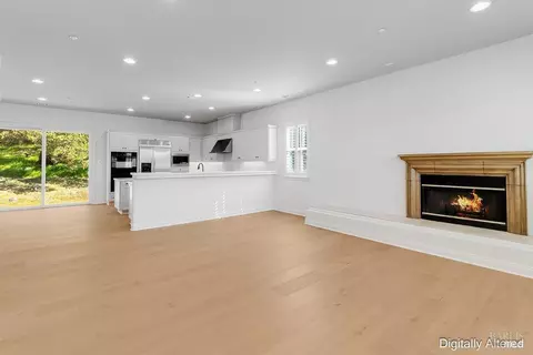 Living - 5229 Sunridge Dr, Fairfield, CA 94534 photo 3 of 4