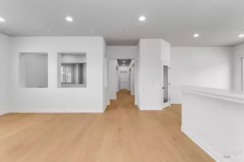 Entry Way - 5229 Sunridge Dr, Fairfield, CA 94534 photo 1 of 8
