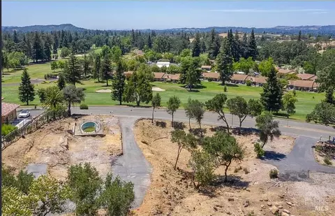 170 Westgate Dr, Napa, CA 94558