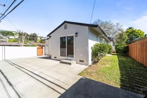 Exterior - 3011 Tennessee St, Vallejo, CA 94591 photo 6 of 9