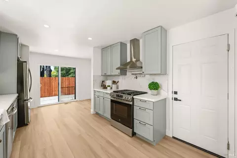Kitchen - 3011 Tennessee St, Vallejo, CA 94591 photo 3 of 6