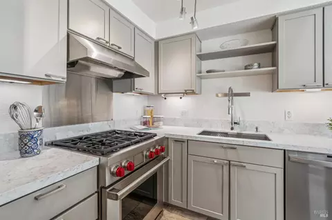 649 1st St W #15, Sonoma, CA 95476