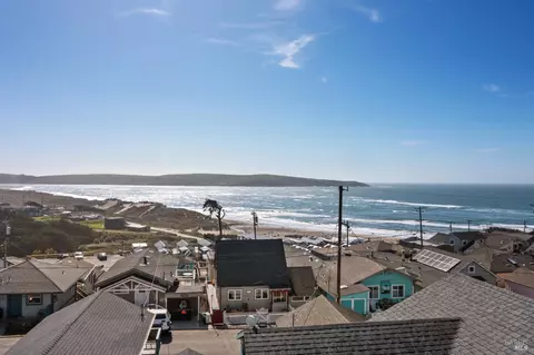 38 Ocean View Ave, Dillon Beach, CA 94929