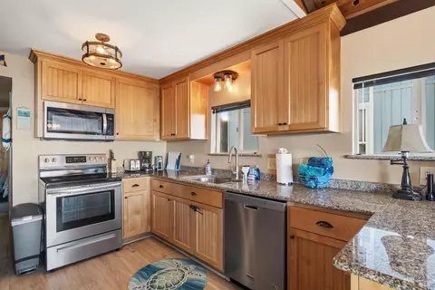 38 Ocean View Ave, Dillon Beach, CA 94929 photo 10