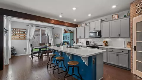 Kitchen - 2382 Sheldon Dr, Fairfield, CA 94533 photo 1 of 6