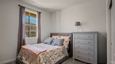 Bedroom - 2382 Sheldon Dr, Fairfield, CA 94533 photo 1 of 5