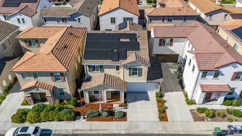 View/Area - 2382 Sheldon Dr, Fairfield, CA 94533 photo 2 of 18