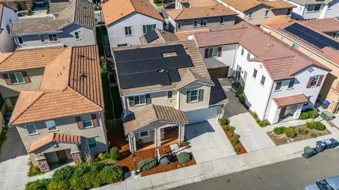View/Area - 2382 Sheldon Dr, Fairfield, CA 94533 photo 1 of 18