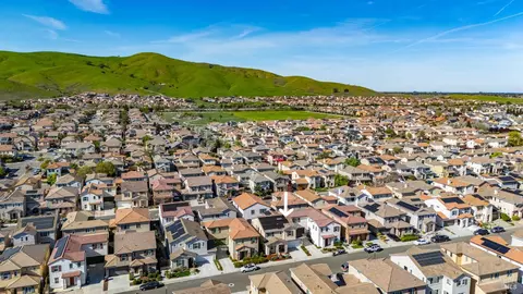 View/Area - 2382 Sheldon Dr, Fairfield, CA 94533 photo 10 of 18
