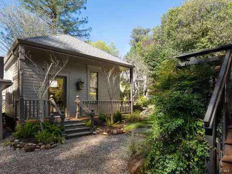 Exterior - 8 Laurel St, Mill Valley, CA 94941 photo 11 of 17