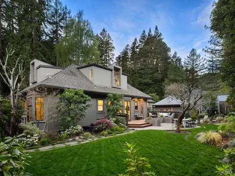 Exterior - 8 Laurel St, Mill Valley, CA 94941 photo 16 of 17