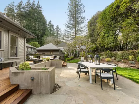 Exterior - 8 Laurel St, Mill Valley, CA 94941 photo 5 of 17