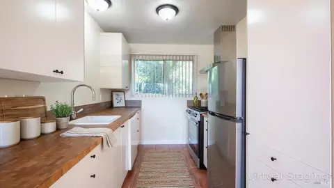 Kitchen - 355 Parkview Ter #B7, Vallejo, CA 94589 photo 1 of 2