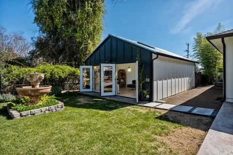 488 Cochrane Ave, Ukiah, CA 95482 photo 41