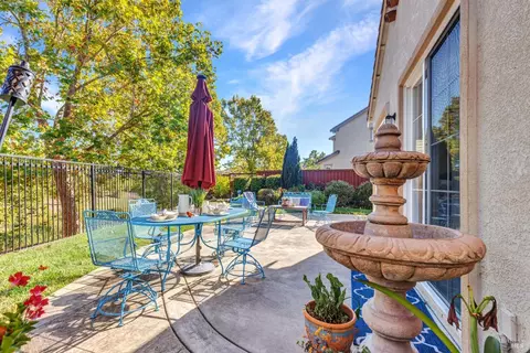 Exterior - 2722 Washburn Ct, Vallejo, CA 94591 photo 7 of 15
