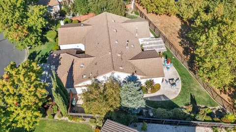 View/Area - 2722 Washburn Ct, Vallejo, CA 94591 photo 5 of 13