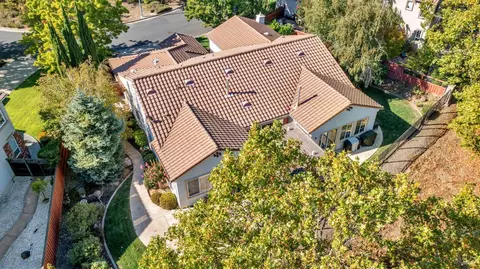 View/Area - 2722 Washburn Ct, Vallejo, CA 94591 photo 4 of 13