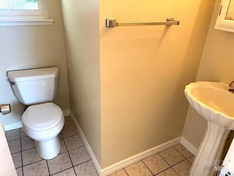 Bath - 8312 Windmill Farms Dr, Cotati, CA 94931 photo 1 of 3