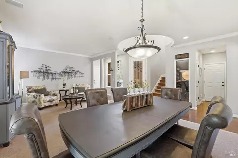 Dining - 1384 Birdie Dr, Windsor, CA 95492 photo 3 of 6