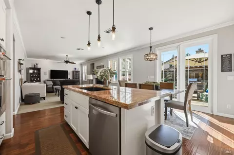 Kitchen - 1384 Birdie Dr, Windsor, CA 95492 photo 1 of 5