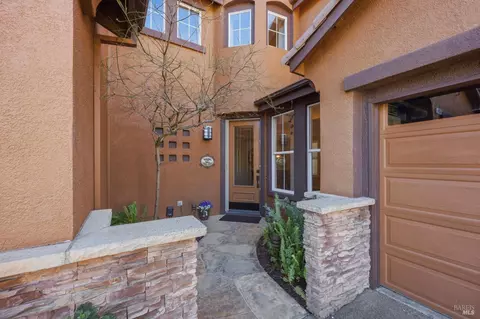 Exterior - 1384 Birdie Dr, Windsor, CA 95492 photo 7 of 33