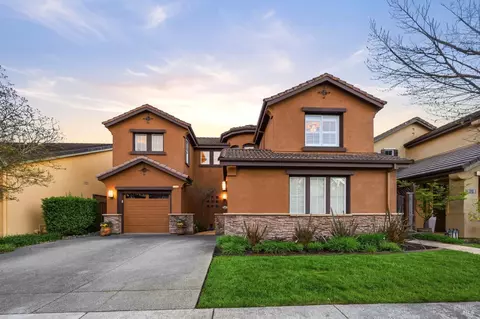 Exterior - 1384 Birdie Dr, Windsor, CA 95492 photo 23 of 33