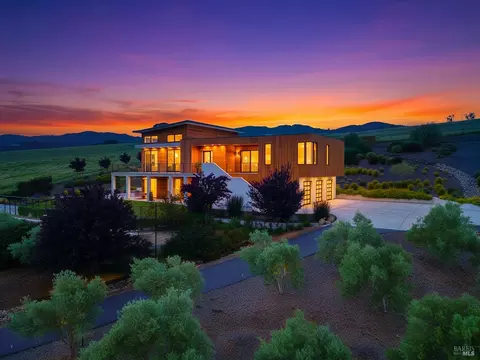 Undisclosed, Petaluma, CA 94952