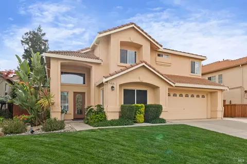 976 Cashel Cir, Vacaville, CA 95688