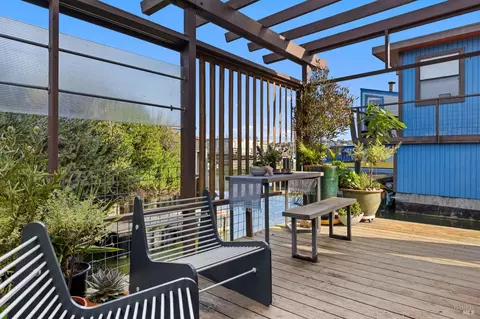 1 Issaquah Dock, Sausalito, CA 94965 photo 23